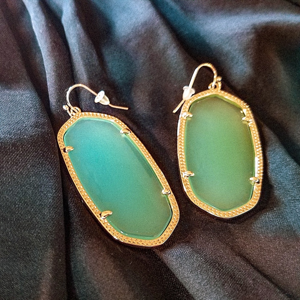Kendra Scott Chalcedony Danielle Earrings